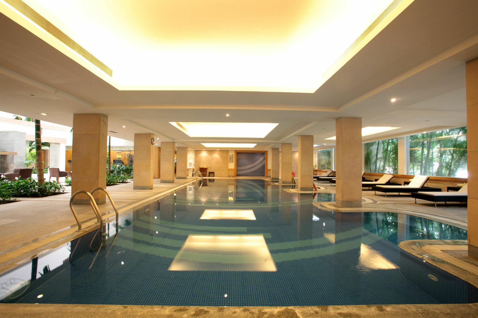 Ellaa Hotel Gachibowli Гайдарабад Екстер'єр фото
